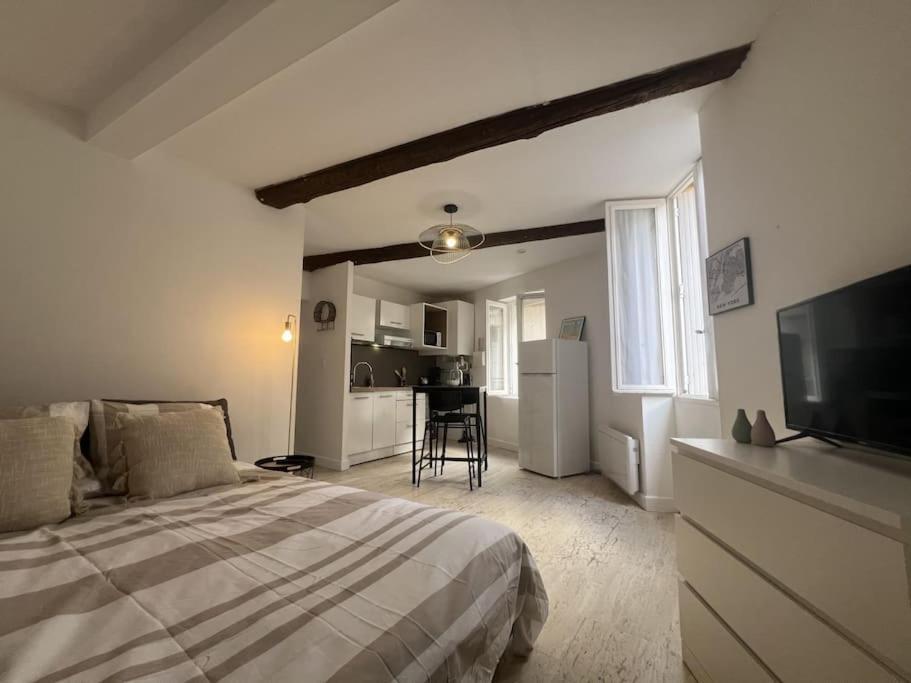 Studio Cozy Coeur De Ville เบซิเยร์ ภายนอก รูปภาพ